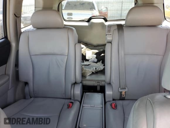 ✅ 2009 Toyota Highlander • VIN: JTEEW41A492026357 • Lot: 65253885. Listed on Copart with 92,641 mi. Free auction sales archive from the USA and detailed vehicle history report at DreamBid. Image 10.