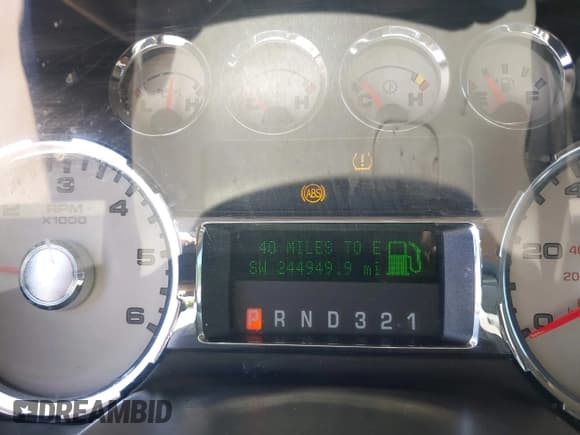 ✅ 2009 Ford F-250 XL • VIN: 1FTSW21Y49EA44865 • Lot: 42771710. Listed on IAAI with 244,949 mi. Free auction sales archive from the USA and detailed vehicle history report at DreamBid. Image 7.