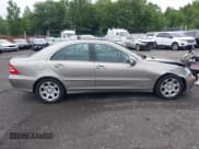 ✅ 2006 Mercedes-Benz C 280 Luxury • VIN: WDBRF92H36F761087 • Лот: 42891870. Опубликован ранее на IAAI с пробегом 77 195 миль. Бесплатный доступ к архиву аукционных продаж из США и подробный отчёт об истории автомобиля на DreamBid. Изображение 13.