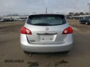 ✅ 2015 Nissan Rogue S • VIN: JN8AS5MVXFW751683 • Lot: 90574775. Wystawiony na Copart z przebiegiem 109 152 mil. Bezpłatny archiwum sprzedaży aukcyjnych z USA i szczegółowy raport historii pojazdu na DreamBid. Zdjęcie 6.