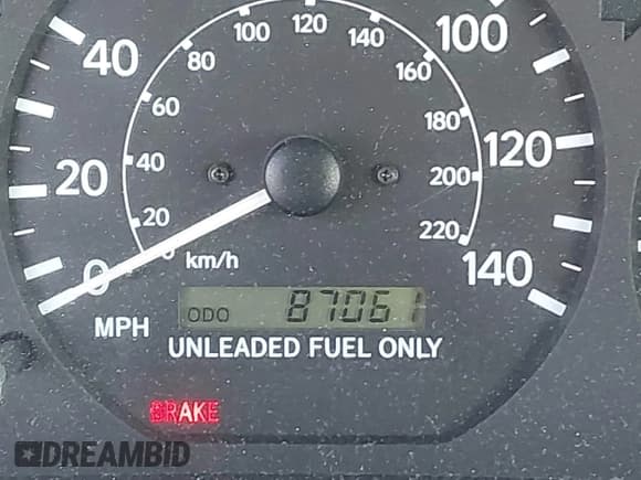 ✅ 1998 Toyota Camry LE • VIN: JT2BF28KXW0092261 • Lot: 43371190. Wystawiony na IAAI z przebiegiem 87 061 mil. Bezpłatny archiwum sprzedaży aukcyjnych z USA i szczegółowy raport historii pojazdu na DreamBid. Zdjęcie 15.