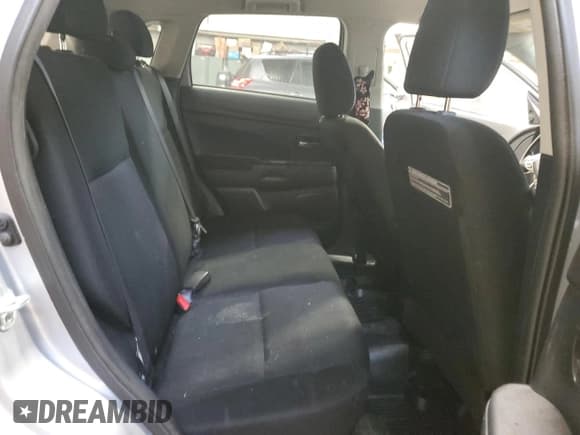 ✅ 2011 Mitsubishi Outlander Sport SE • VIN: JA4AJ3AU6BZ603709 • Lot: 78532204. Wystawiony na Copart z przebiegiem 231 418 mil. Bezpłatny archiwum sprzedaży aukcyjnych z USA i szczegółowy raport historii pojazdu na DreamBid. Zdjęcie 11.