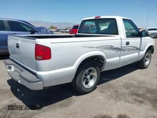 ✅ 2003 Chevrolet S-10 LS • VIN: 1GCCS14X538184510 • Лот: 42168160. Опубликован ранее на IAAI с пробегом 163 838 миль. Бесплатный доступ к архиву аукционных продаж из США и подробный отчёт об истории автомобиля на DreamBid. Изображение 4.