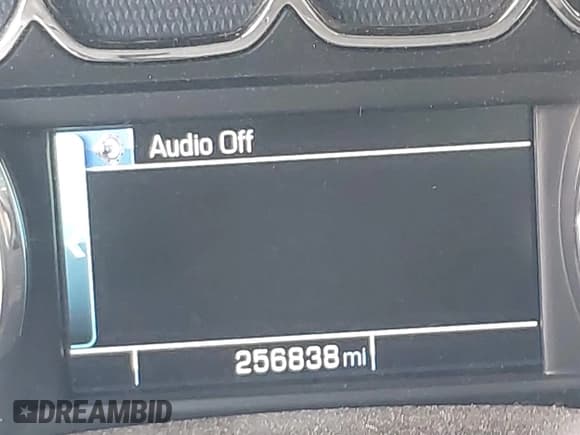 ✅ 2015 Chevrolet Silverado 1500 LTZ • VIN: 3GCUKSEC3FG325336 • Лот: 42412704. Опубликован ранее на IAAI с пробегом 256 838 миль. Бесплатный доступ к архиву аукционных продаж из США и подробный отчёт об истории автомобиля на DreamBid. Изображение 15.