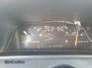 ✅ 1998 Chevrolet Lumina Van • VIN: 1GNDU06LXNT149715 • Лот: 68398605. Опубликован ранее на Copart с пробегом 112 421 миль. Бесплатный доступ к архиву аукционных продаж из США и подробный отчёт об истории автомобиля на DreamBid. Изображение 9.