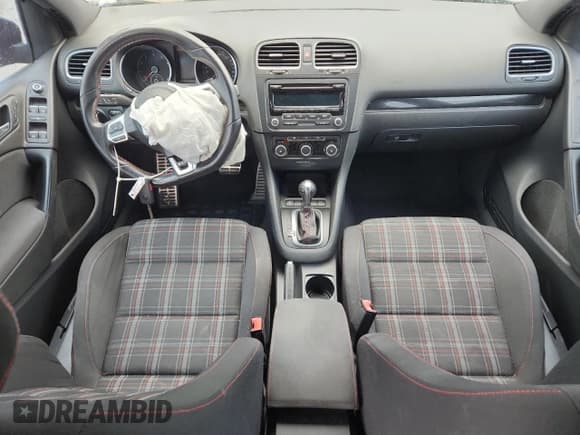 ✅ 2013 Volkswagen Golf GTI • VIN: WVWHV7AJ6DW130064 • Lot: 90047405. Listed on Copart with Not provided. Free auction sales archive from the USA and detailed vehicle history report at DreamBid. Image 8.