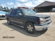 ✅ 2005 Chevrolet Avalanche LS • VIN: 3GNEC12Z35G177098 • Lot: 72043675. Wystawiony na Copart z przebiegiem 178 764 mil. Bezpłatny archiwum sprzedaży aukcyjnych z USA i szczegółowy raport historii pojazdu na DreamBid. Zdjęcie 4.
