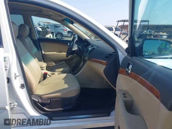 2009 Hyundai Sonata SE with VIN 5NPEU46F39H494190, listed as a IAAI auction lot 42722360 with 164,741 mi miles and . Bid and sale history available at DreamBid. Image 5.