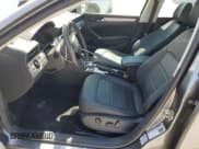 ✅ 2022 Volkswagen Passat SE • VIN: 1VWSA7A35NC007634 • Лот: 68213255. Опубликован ранее на Copart с пробегом 63 580 миль. Бесплатный доступ к архиву аукционных продаж из США и подробный отчёт об истории автомобиля на DreamBid. Изображение 7.