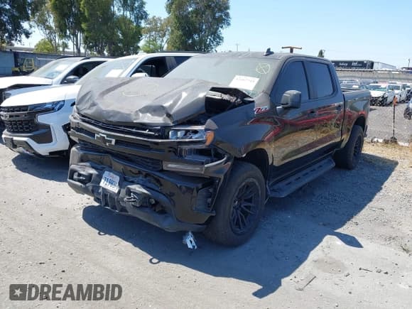✅ 2021 Chevrolet Silverado 1500 RST • VIN: 1GCUYEET8MZ311526 • Lot: 42367715. Wystawiony na IAAI z przebiegiem 65 638 mil. Bezpłatny archiwum sprzedaży aukcyjnych z USA i szczegółowy raport historii pojazdu na DreamBid. Zdjęcie 19.