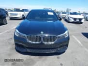 ✅ 2019 BMW 7 Series 740i • VIN: WBA7E2C55KB216529 • Lot: 42837792. Listed on IAAI with 81,573 mi. Free auction sales archive from the USA and detailed vehicle history report at DreamBid. Image 6.