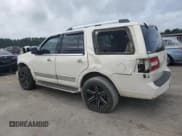 ✅ 2007 Lincoln Navigator • VIN: 5LMFU27567LJ15649 • Lot: 50902735. Wystawiony na Copart z przebiegiem 177 620 mil. Bezpłatny archiwum sprzedaży aukcyjnych z USA i szczegółowy raport historii pojazdu na DreamBid. Zdjęcie 2.