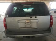 ✅ 2007 Chevrolet Suburban LT • VIN: 3GNFC16J77G120897 • Lot: 70855734. Listed on Copart with Not provided. Free auction sales archive from the USA and detailed vehicle history report at DreamBid. Image 6.