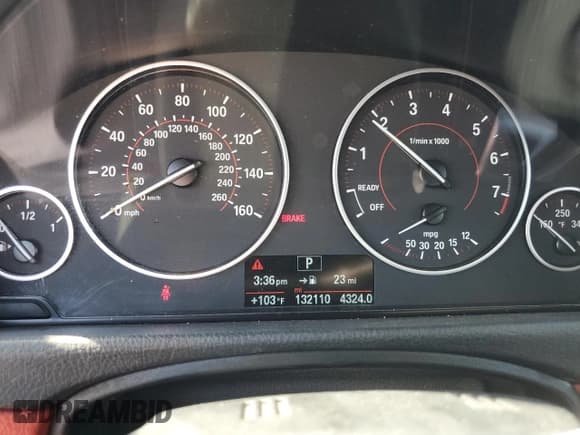 ✅ 2015 BMW 4 Series 435i • VIN: WBA3T3C55FP737981 • Lot: 57910575. Listed on Copart with 132,110 mi. Free auction sales archive from the USA and detailed vehicle history report at DreamBid. Image 9.