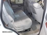 ✅ 2007 Chevrolet Tahoe LT • VIN: 1GNFK13007J357101 • Lot: 43449737. Wystawiony na IAAI z przebiegiem 166 876 mil. Bezpłatny archiwum sprzedaży aukcyjnych z USA i szczegółowy raport historii pojazdu na DreamBid. Zdjęcie 8.