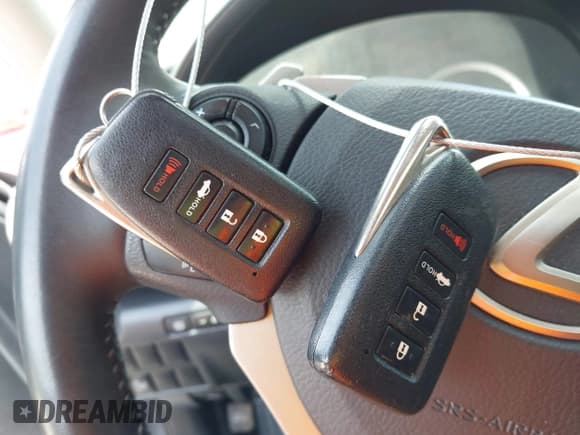 ✅ 2014 Lexus IS 250 • VIN: JTHBF1D23E5013939 • Lot: 42156339. Listed on IAAI with 96,999 mi. Free auction sales archive from the USA and detailed vehicle history report at DreamBid. Image 11.