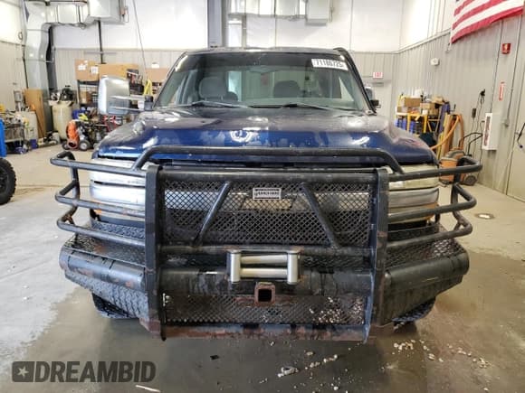 ✅ 2001 Chevrolet Silverado 2500HD LS • VIN: 1GCHK29171E341243 • Лот: 71186725. Опубликован ранее на Copart с пробегом 245 804 миль. Бесплатный доступ к архиву аукционных продаж из США и подробный отчёт об истории автомобиля на DreamBid. Изображение 5.