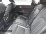 ✅ 2018 Lexus RX 350 • VIN: JTJBZMCA5J2037266 • Lot: 42902604. Wystawiony na IAAI z przebiegiem 104 842 mil. Bezpłatny archiwum sprzedaży aukcyjnych z USA i szczegółowy raport historii pojazdu na DreamBid. Zdjęcie 8.