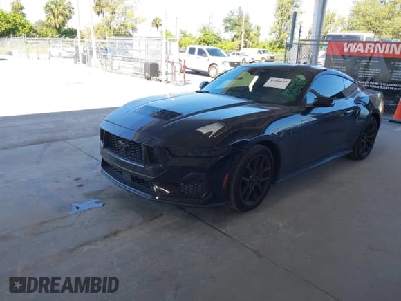 ✅ 2024 Ford Mustang GT • VIN: 1FA6P8CF2R5436066 • Lot: 43508673. Listed on IAAI with 8,280 mi. Free auction sales archive from the USA and detailed vehicle history report at DreamBid. Image 18.