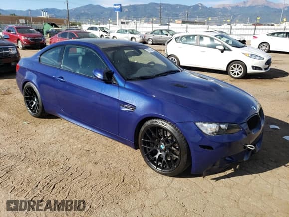 ✅ 2011 BMW M3 • VIN: WBSKG9C51BE369111 • Лот: 71927534. Опубликован ранее на Copart с пробегом 32 694 миль. Бесплатный доступ к архиву аукционных продаж из США и подробный отчёт об истории автомобиля на DreamBid. Изображение 4.