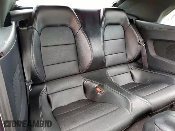 ✅ 2022 Ford Mustang EcoBoost • VIN: 1FATP8UH5N5102529 • Lot: 67475595. Listed on Copart with 71,384 mi. Free auction sales archive from the USA and detailed vehicle history report at DreamBid. Image 10.