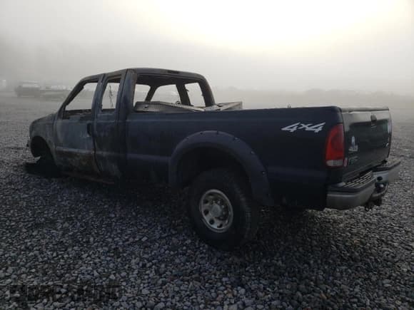 ✅ 2002 Ford F-350 XL • VIN: 1FTSX31F42ED56062 • Lot: 79251294. Wystawiony na Copart z przebiegiem Nie podano. Bezpłatny archiwum sprzedaży aukcyjnych z USA i szczegółowy raport historii pojazdu na DreamBid. Zdjęcie 2.