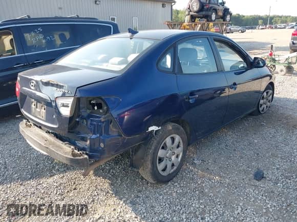 ✅ 2009 Hyundai Elantra SE • VIN: KMHDU46D39U669758 • Lot: 42857121. Wystawiony na IAAI z przebiegiem 158 610 mil mil. Skorzystaj z bezpłatnego archiwum sprzedaży aukcyjnych z USA i zobacz szczegółowy raport historii pojazdu na DreamBid. Zdjęcie 4.