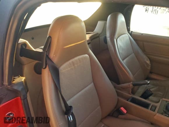 ✅ 1997 BMW 3 Series Z3 1.9 • VIN: 4USCH7322VLE03461 • Lot: 94409415. Listed on Copart with 109,609 mi. Free auction sales archive from the USA and detailed vehicle history report at DreamBid. Image 10.