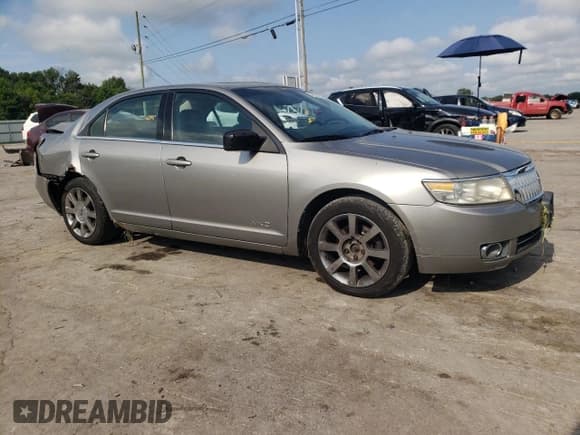 ✅ 2009 Lincoln MKZ • VIN: 3LNHM26T49R632917 • Lot: 69037465. Wystawiony na Copart z przebiegiem 166 455 mil. Bezpłatny archiwum sprzedaży aukcyjnych z USA i szczegółowy raport historii pojazdu na DreamBid. Zdjęcie 4.
