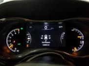 ✅ 2018 Jeep Grand Cherokee Limited • VIN: 1C4RJFBG0JC358622 • Lot: 50189345. Listed on Copart with 104,334 mi. Free auction sales archive from the USA and detailed vehicle history report at DreamBid. Image 9.