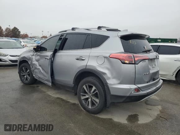 ✅ 2017 Toyota RAV4 XLE • VIN: 2T3RFREV3HW651306 • Lot: 93727165. Wystawiony na Copart z przebiegiem 160 564 mil. Bezpłatny archiwum sprzedaży aukcyjnych z USA i szczegółowy raport historii pojazdu na DreamBid. Zdjęcie 2.