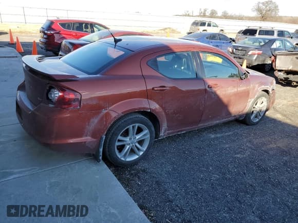 ✅ 2012 Dodge Avenger SXT • VIN: 1C3CDZCB2CN227737 • Лот: 42543125. Опубликован ранее на Copart с пробегом 124 769 миль. Бесплатный доступ к архиву аукционных продаж из США и подробный отчёт об истории автомобиля на DreamBid. Изображение 3.