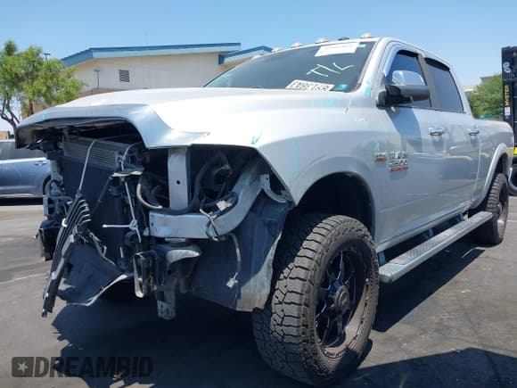 ✅ 2016 Ram 2500 • VIN: 3C6TR5FT9GG358602 • Lot: 42604468. Wystawiony na IAAI z przebiegiem 59 866 mil. Bezpłatny archiwum sprzedaży aukcyjnych z USA i szczegółowy raport historii pojazdu na DreamBid. Zdjęcie 18.