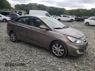 ✅ 2012 Hyundai Accent GLS • VIN: KMHCU4AE1CU084437 • Lot: 74152044. Wystawiony na Copart z przebiegiem 215 447 mil. Bezpłatny archiwum sprzedaży aukcyjnych z USA i szczegółowy raport historii pojazdu na DreamBid. Zdjęcie 4.