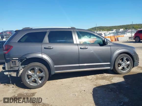 ✅ 2015 Dodge Journey Crossroad • VIN: 3C4PDCGG2FT660043 • Лот: 43504682. Опубликован ранее на IAAI с пробегом 134 523 миль. Бесплатный доступ к архиву аукционных продаж из США и подробный отчёт об истории автомобиля на DreamBid. Изображение 13.