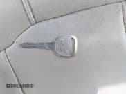 ✅ 2002 Chevrolet Suburban LS • VIN: 3GNEC16Z72G304778 • Лот: 42165459. Опубликован ранее на IAAI с пробегом 257 422 миль. Бесплатный доступ к архиву аукционных продаж из США и подробный отчёт об истории автомобиля на DreamBid. Изображение 11.