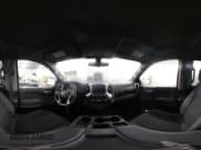 ✅ 2019 Chevrolet Silverado 1500 LT • VIN: 1GCPYDEK5KZ313049 • Lot: 43331946. Wystawiony na IAAI z przebiegiem 117 547 mil. Bezpłatny archiwum sprzedaży aukcyjnych z USA i szczegółowy raport historii pojazdu na DreamBid. Zdjęcie 19.