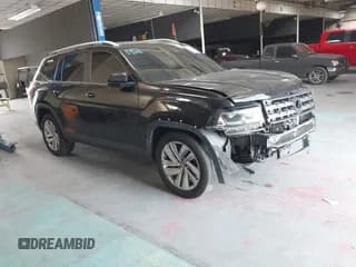 ✅ 2018 Volkswagen Atlas Launch Edition • VIN: 1V2BR2CA1JC510063 • Lot: 43256299. Wystawiony na IAAI z przebiegiem 85 620 mil. Bezpłatny archiwum sprzedaży aukcyjnych z USA i szczegółowy raport historii pojazdu na DreamBid. Zdjęcie 1.