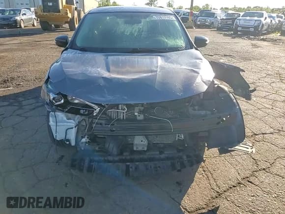 ✅ 2018 Nissan Sentra SR Turbo • VIN: 3N1CB7AP8JY236367 • Lot: 70813165. Listed on Copart with 80,465 mi. Free auction sales archive from the USA and detailed vehicle history report at DreamBid. Image 14.