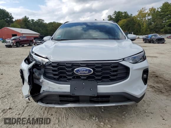 ✅ 2025 Ford Escape ST-Line Select • VIN: 1FMCU9NZ0SUB24872 • Лот: 80235415. Опубликован ранее на Copart с пробегом 292 миль. Бесплатный доступ к архиву аукционных продаж из США и подробный отчёт об истории автомобиля на DreamBid. Изображение 5.