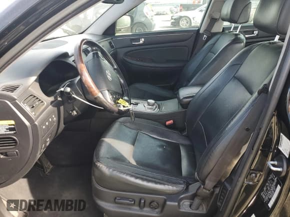 ✅ 2011 Hyundai Genesis • VIN: KMHGC4DF5BU133307 • Лот: 87306195. Опубликован ранее на Copart с пробегом 238 616 миль. Бесплатный доступ к архиву аукционных продаж из США и подробный отчёт об истории автомобиля на DreamBid. Изображение 7.