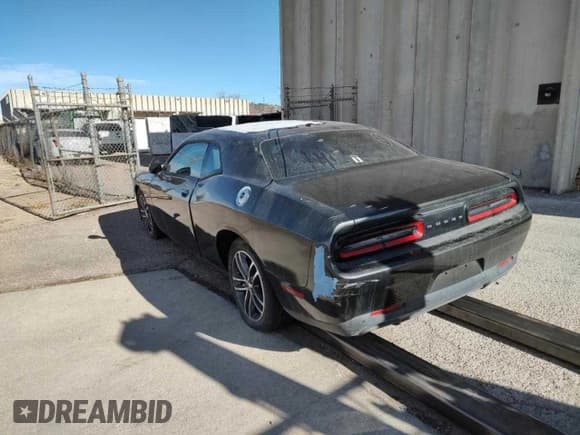 ✅ 2019 Dodge Challenger R/T • VIN: 2C3CDZBT8KH524707 • Лот: 93103145. Опубликован ранее на Copart с пробегом 20 770 миль. Бесплатный доступ к архиву аукционных продаж из США и подробный отчёт об истории автомобиля на DreamBid. Изображение 3.