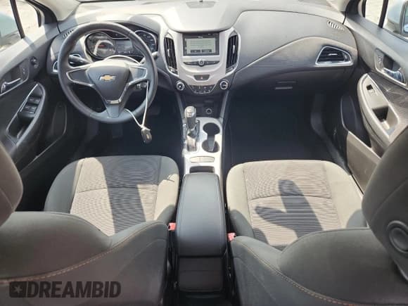 ✅ 2017 Chevrolet Cruze LS • VIN: 1G1BC5SM9H7145353 • Lot: 81749205. Listed on Copart with 75,385 mi. Free auction sales archive from the USA and detailed vehicle history report at DreamBid. Image 8.