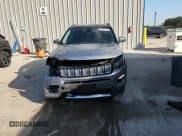 ✅ 2019 Jeep Compass Limited • VIN: 3C4NJDCB2KT596273 • Лот: 84052115. Опубликован ранее на Copart с пробегом 91 726 миль. Бесплатный доступ к архиву аукционных продаж из США и подробный отчёт об истории автомобиля на DreamBid. Изображение 14.