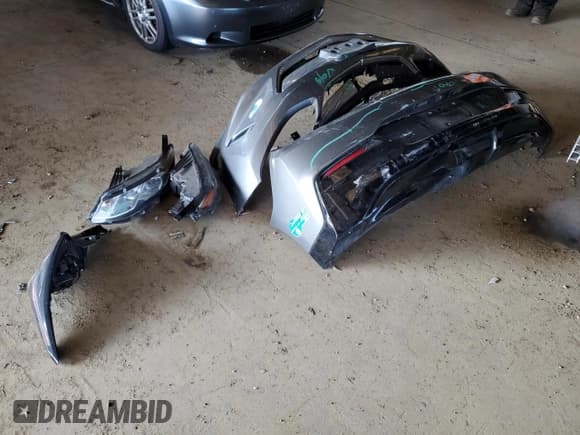 ✅ 2017 Chevrolet Volt LT • VIN: 1G1RC6S50HU133171 • Lot: 84515224. Wystawiony na Copart z przebiegiem 123 049 mil. Bezpłatny archiwum sprzedaży aukcyjnych z USA i szczegółowy raport historii pojazdu na DreamBid. Zdjęcie 12.