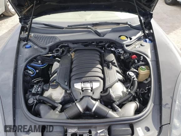 ✅ 2014 Porsche Panamera GTS • VIN: WP0AF2A71EL083762 • Лот: 75506714. Опубликован ранее на Copart с пробегом Не указан. Бесплатный доступ к архиву аукционных продаж из США и подробный отчёт об истории автомобиля на DreamBid. Изображение 11.