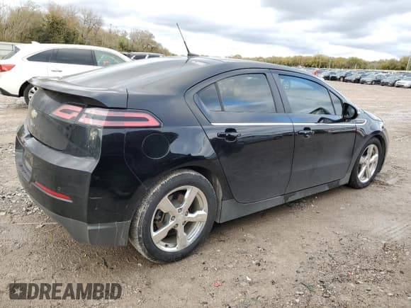 ✅ 2012 Chevrolet Volt • VIN: 1G1RD6E40CU111583 • Lot: 81327454. Wystawiony na Copart z przebiegiem 78 179 mil. Bezpłatny archiwum sprzedaży aukcyjnych z USA i szczegółowy raport historii pojazdu na DreamBid. Zdjęcie 3.