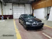 ✅ 2022 BMW 5 Series 530i xDrive • VIN: WBA13BJ09NWX69765 • Лот: 51975445. Опубликован ранее на Copart с пробегом Не указан. Бесплатный доступ к архиву аукционных продаж из США и подробный отчёт об истории автомобиля на DreamBid. Изображение 14.