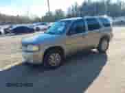 2005 Mercury Mariner Luxury z VIN 4M2YU56165DJ12462, wystawiony jako IAAI lot #41701579 z przebiegiem 252 874 mil mil oraz . Historia ofert i sprzedaży dostępna na DreamBid. Obrazek 2.