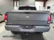 2013 Ram 1500 ST z VIN 1C6RR7FT7DS557643, wystawiony jako Copart lot #72456484 z przebiegiem 132 333 mil mil oraz Szkoda całkowita • Salvage title. Historia ofert i sprzedaży dostępna na DreamBid. Obrazek 6.